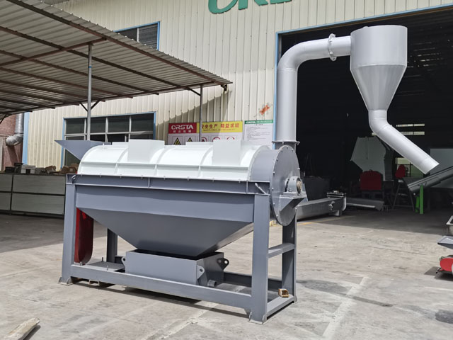 Powerful dewatering machine