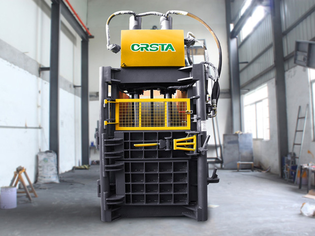 Hydraulic Compressing Bale Machine